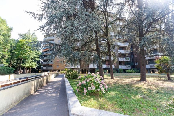 appartamento in vendita a Novate Milanese