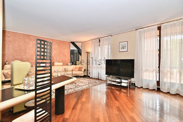 appartamento in vendita a Novate Milanese