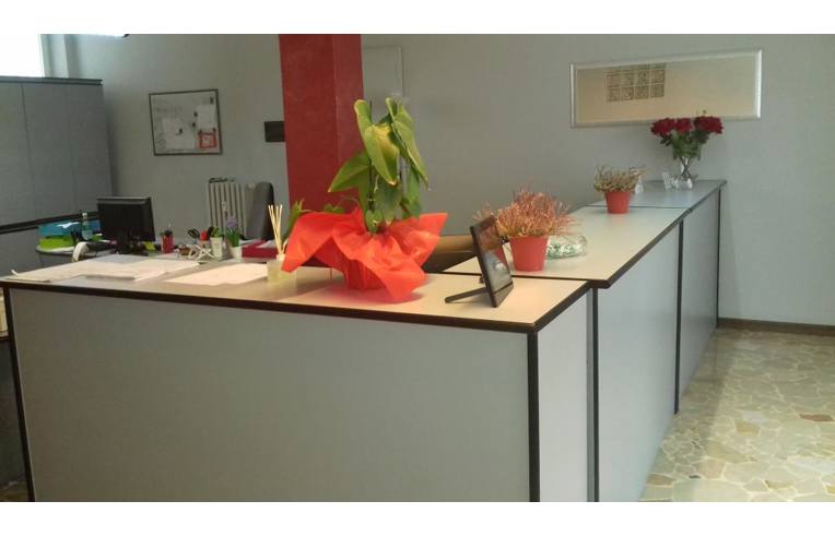 ufficio in vendita a Novate Milanese