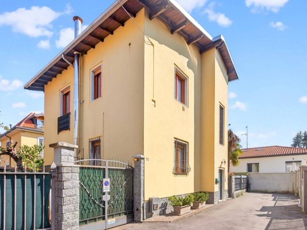 casa indipendente in vendita a Novate Milanese