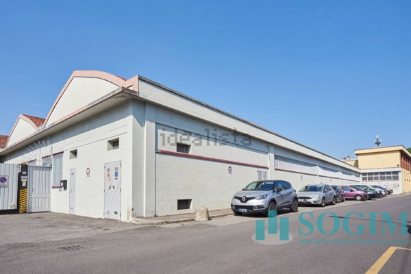 capannone in vendita a Novate Milanese