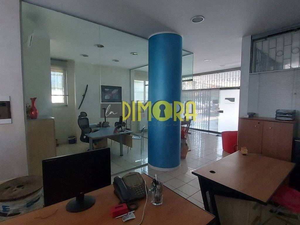 negozio in vendita a Novate Milanese