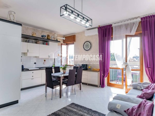 appartamento in vendita a Novate Milanese