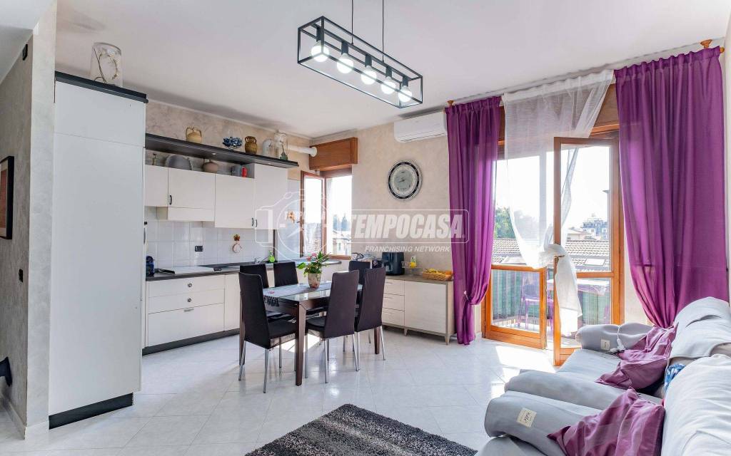 appartamento in vendita a Novate Milanese