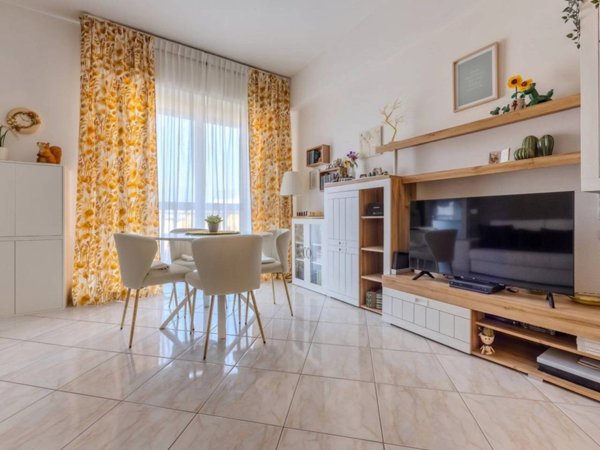 appartamento in vendita a Novate Milanese