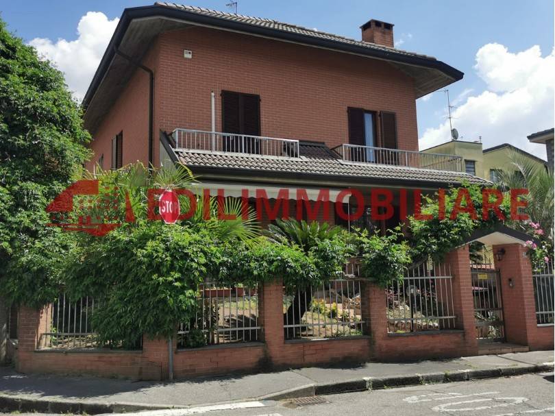 casa indipendente in vendita a Novate Milanese