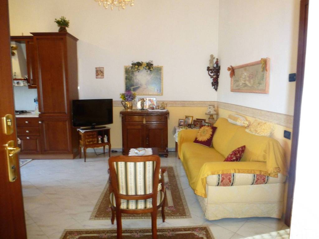 appartamento in vendita a Novate Milanese