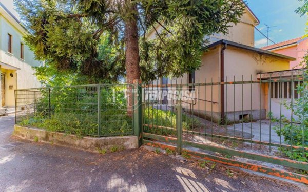 casa indipendente in vendita a Novate Milanese