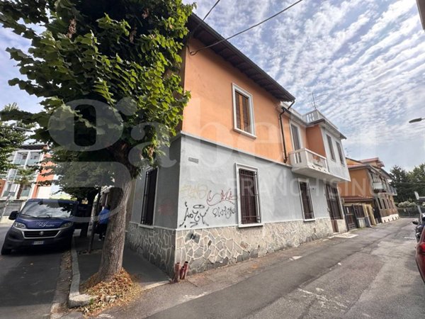 casa semindipendente in vendita a Novate Milanese