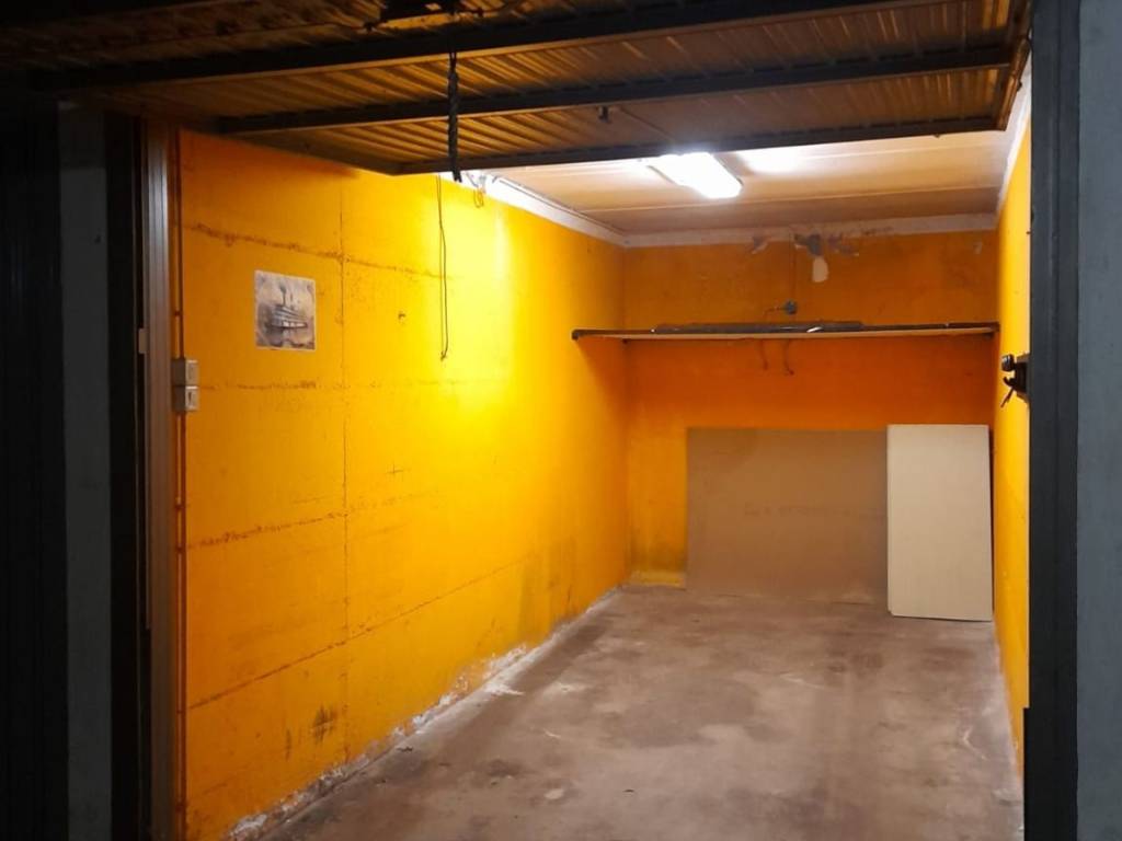 box auto in vendita a Novate Milanese