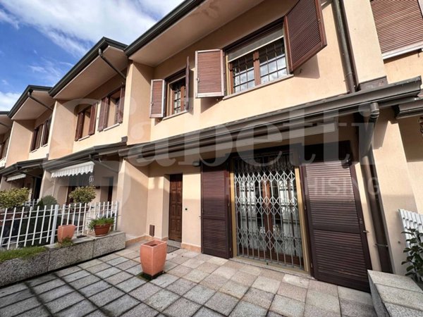 casa indipendente in vendita a Novate Milanese