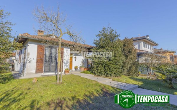 casa indipendente in vendita a Noviglio