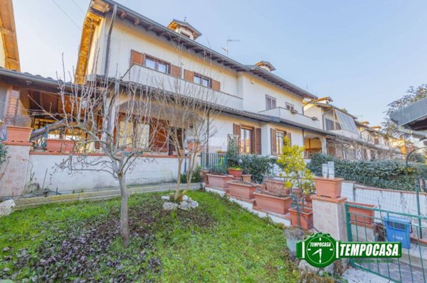 casa indipendente in vendita a Noviglio