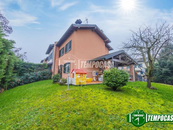 casa indipendente in vendita a Noviglio