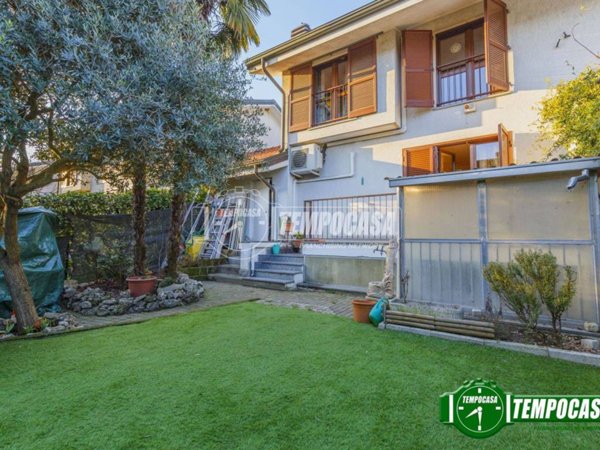 casa indipendente in vendita a Noviglio