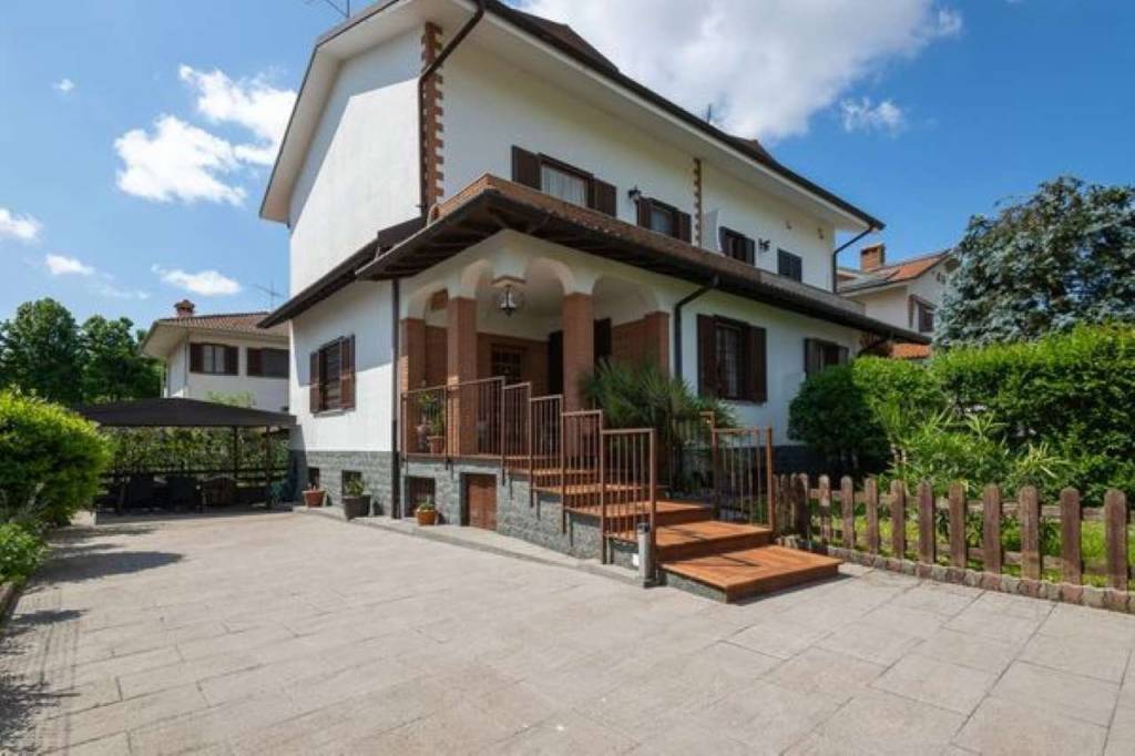 casa indipendente in vendita a Noviglio