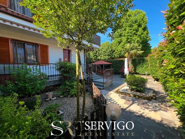 casa indipendente in vendita a Noviglio