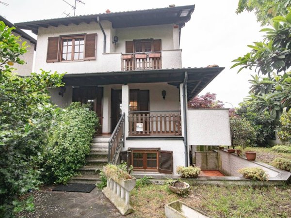 casa indipendente in vendita a Noviglio
