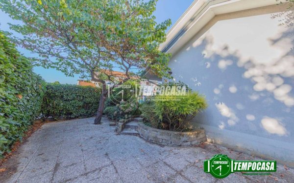 casa indipendente in vendita a Noviglio