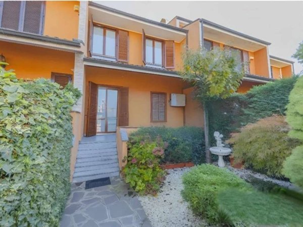 casa indipendente in vendita a Noviglio