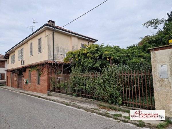 casa indipendente in vendita a Noviglio