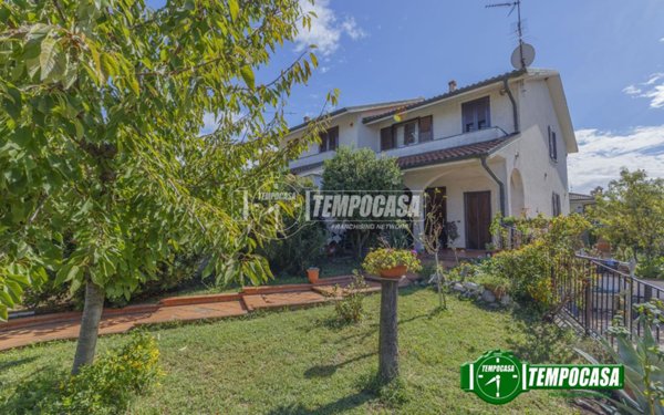 casa indipendente in vendita a Noviglio