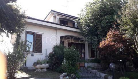 casa indipendente in vendita a Noviglio
