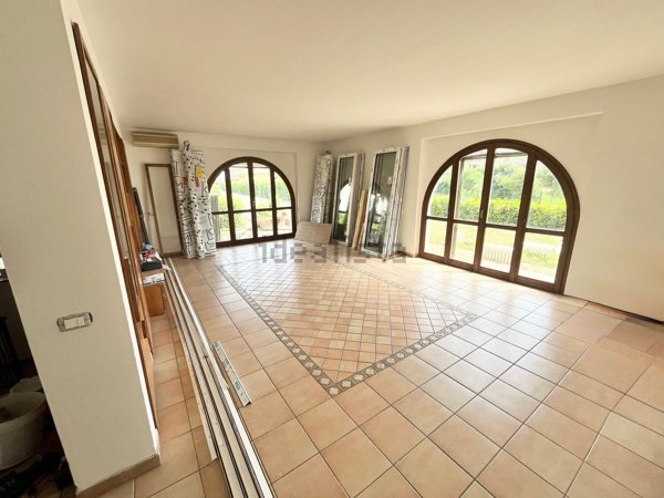 casa indipendente in vendita a Noviglio