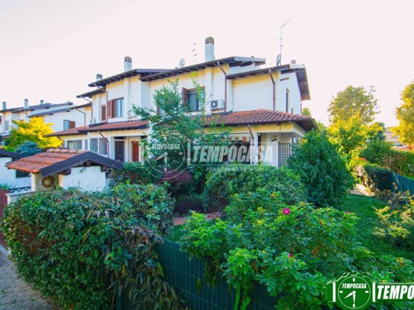 casa indipendente in vendita a Noviglio