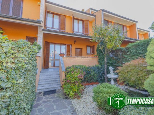 casa indipendente in vendita a Noviglio