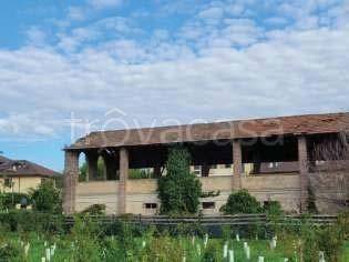 locale commerciale in vendita a Noviglio