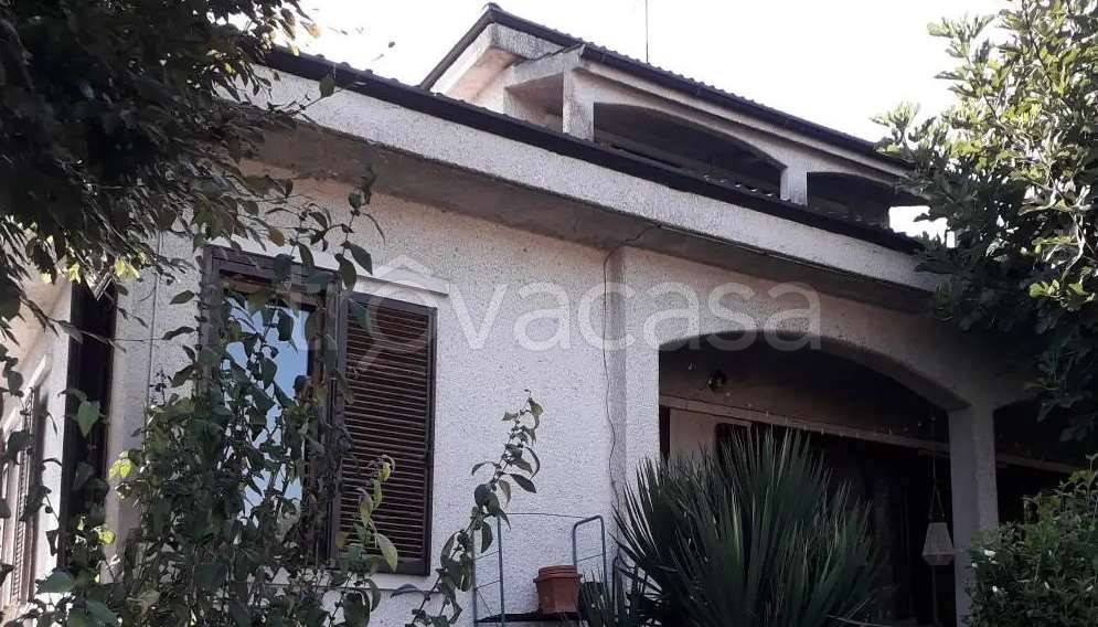 casa indipendente in vendita a Noviglio