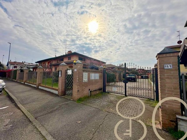 casa indipendente in vendita a Noviglio