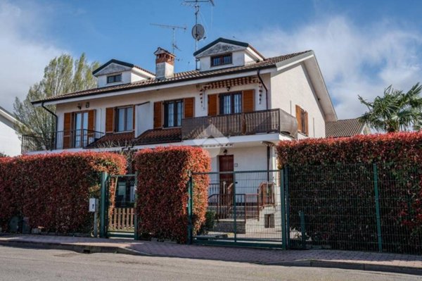 casa indipendente in vendita a Noviglio