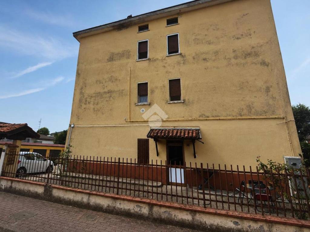 appartamento in vendita a Noviglio