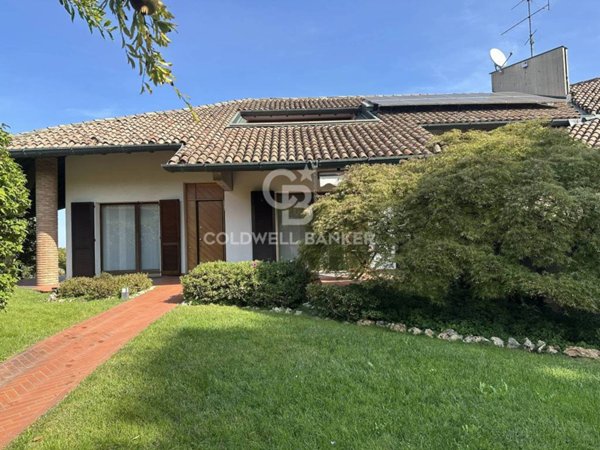 casa indipendente in vendita a Noviglio