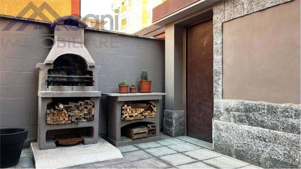 casa indipendente in vendita ad Opera