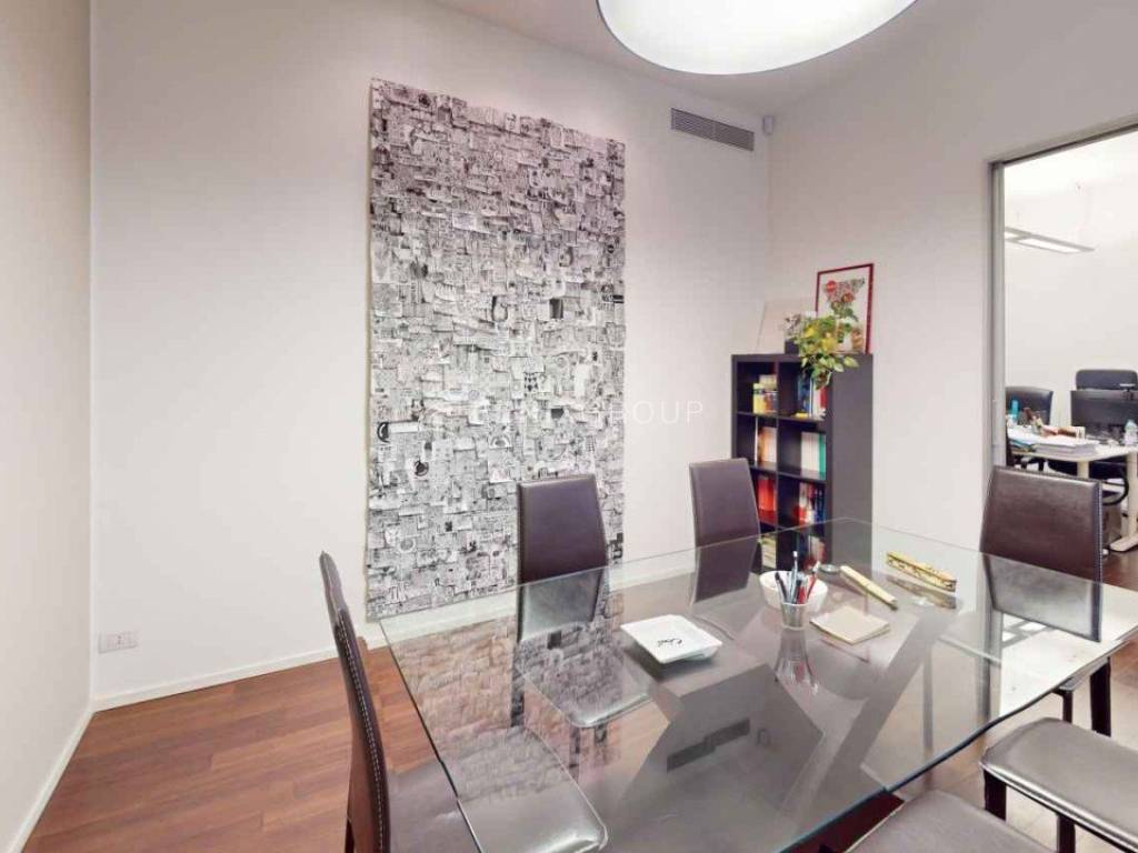 ufficio in vendita ad Opera