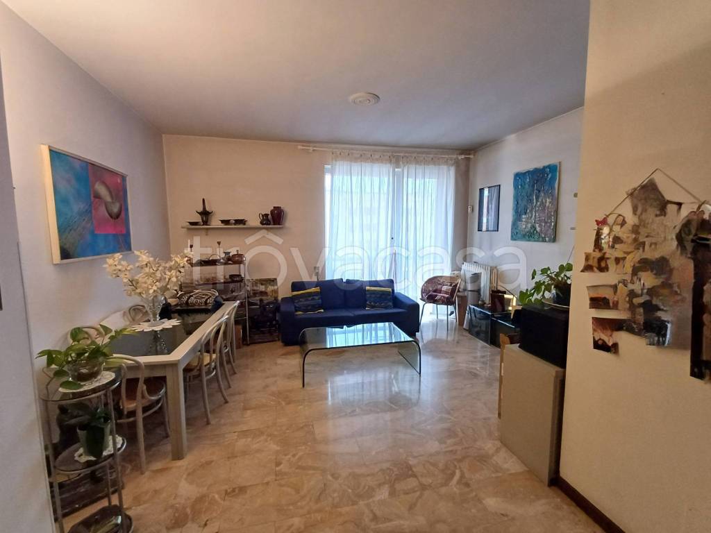 appartamento in vendita ad Opera