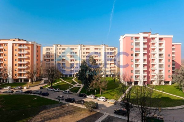 appartamento in vendita ad Opera