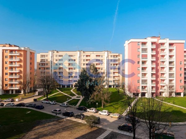 appartamento in vendita ad Opera
