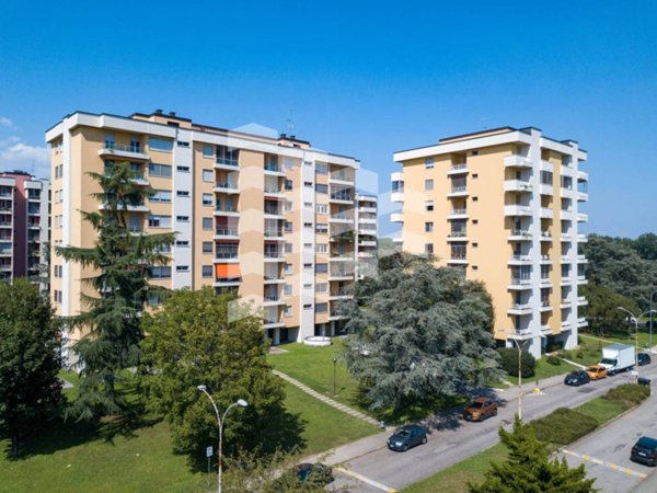 appartamento in vendita ad Opera