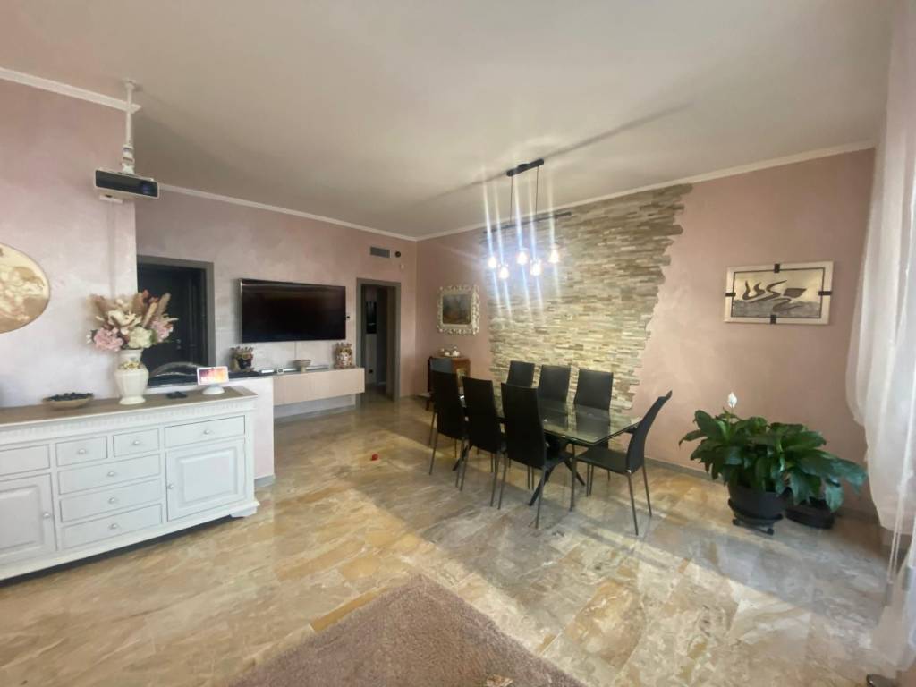 appartamento in vendita ad Opera