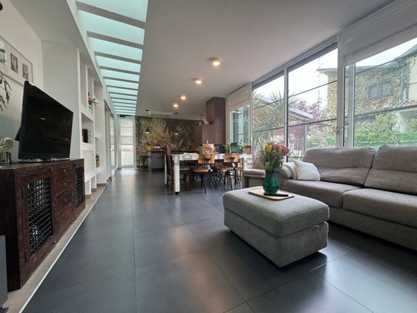 casa indipendente in vendita ad Opera