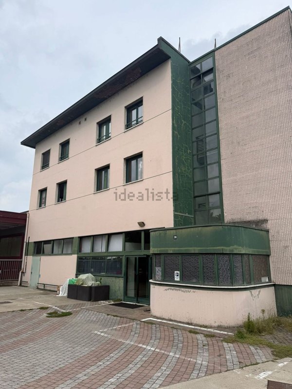 ufficio in vendita ad Opera