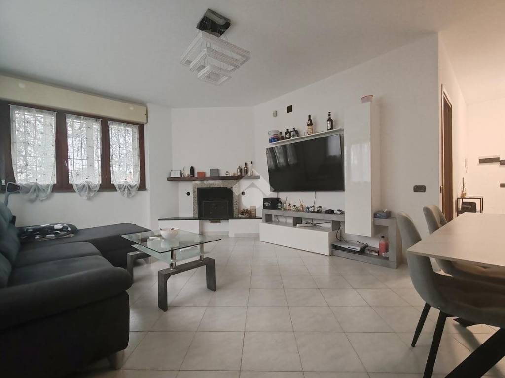 appartamento in vendita ad Opera