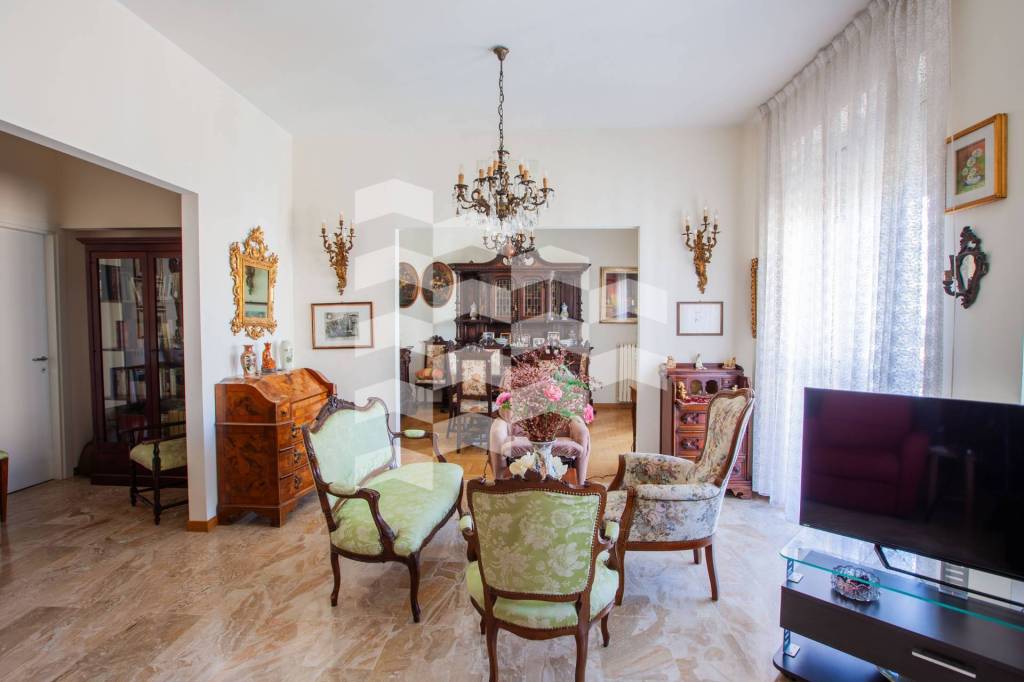 appartamento in vendita ad Opera