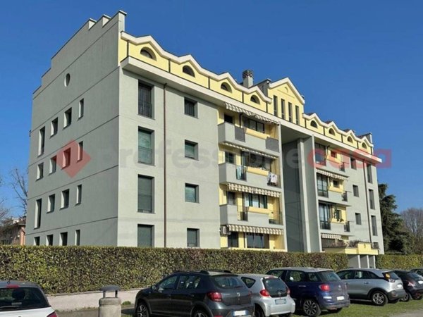 appartamento in vendita ad Opera