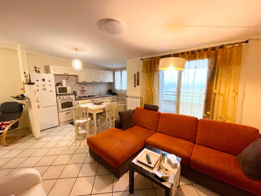 appartamento in vendita ad Opera