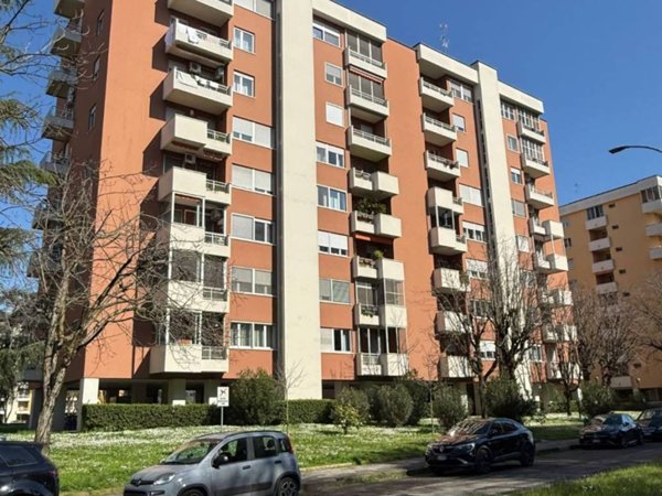 appartamento in vendita ad Opera